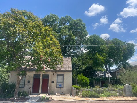 Lindheimer House by CMG Intern Jennifer N
