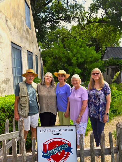 Guada Coma Garden Club with CMGA Lindheimer Garden Chairs